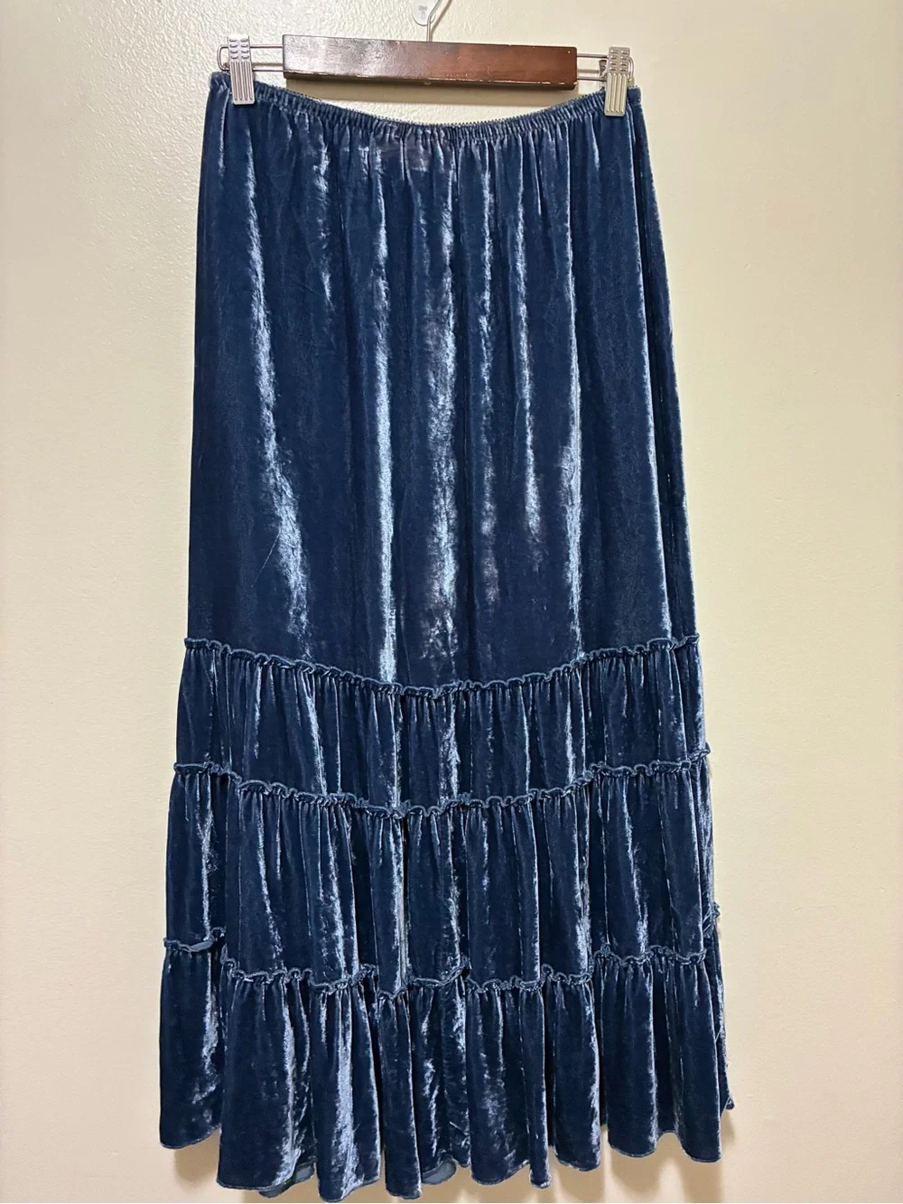 Chico's Deep Blue Velvet Tiered Silk Maxi Skirt size 1/medium
